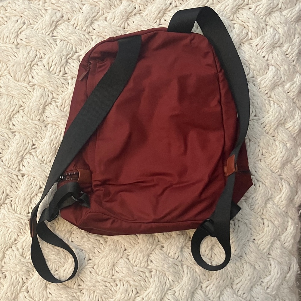 Lululemon City Adventure Backpack Mini 10L - Picture 3 of 3
